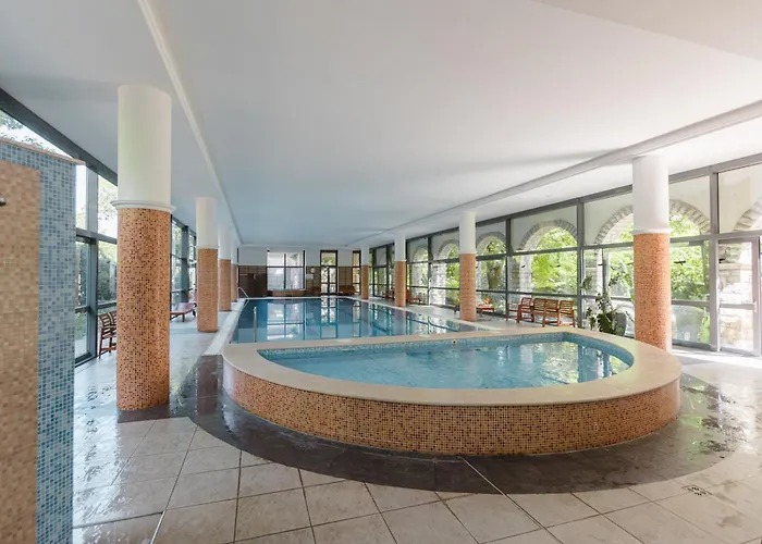 Golden Bridge And Wellness Balatonfured