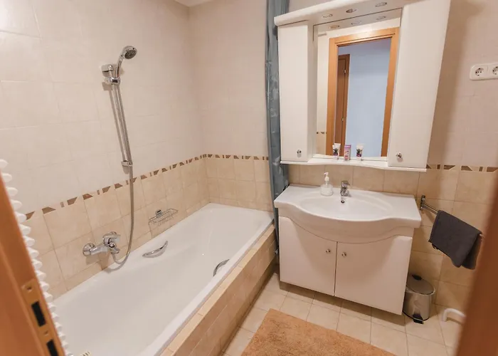 Golden Bridge And Wellness Lejlighed